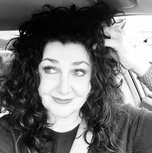 Meet your Posher, Karin